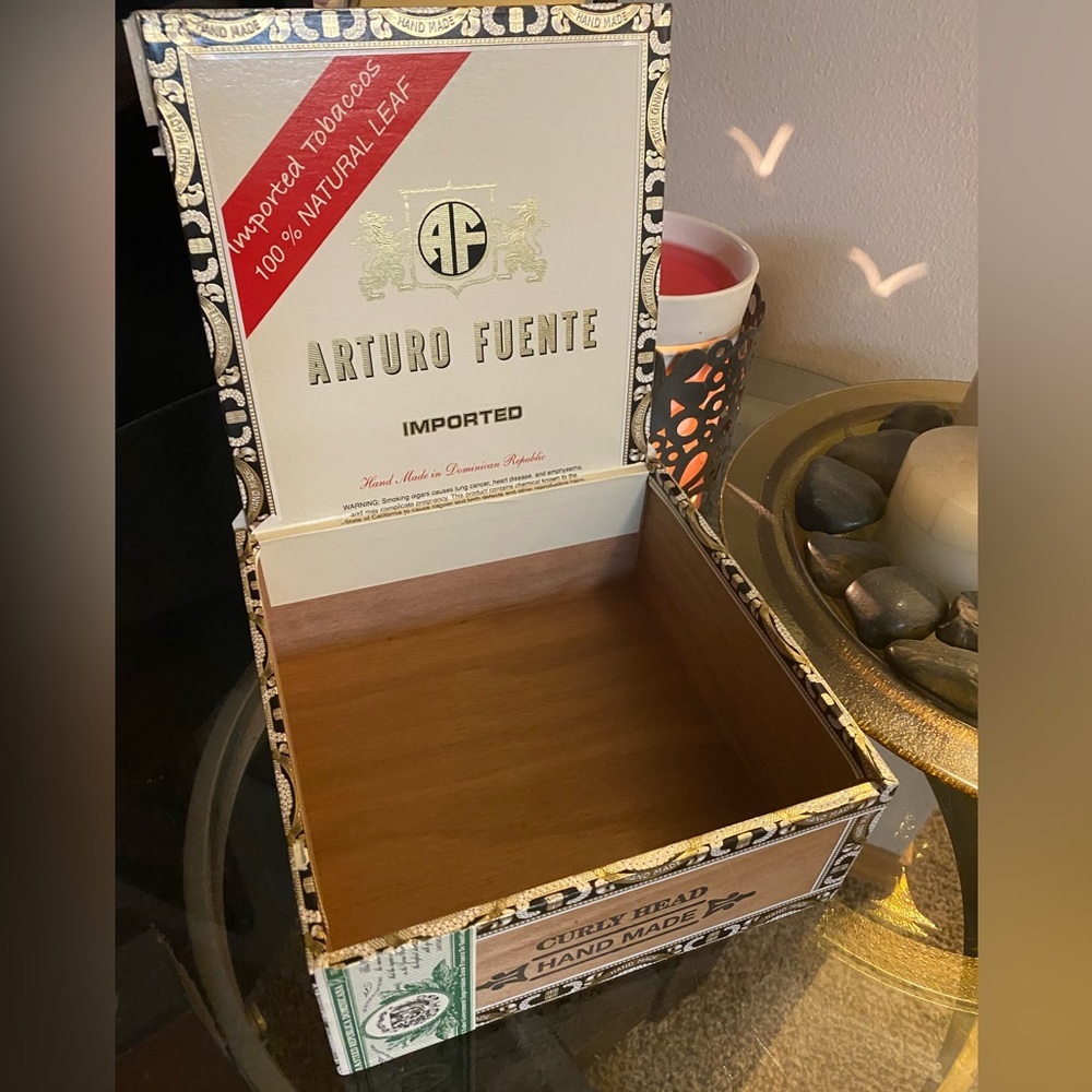 Arturo Fuente Curly Head Cedar Cigar Box | Wooden Storage | Rustic Decor - Picture 4 of 6